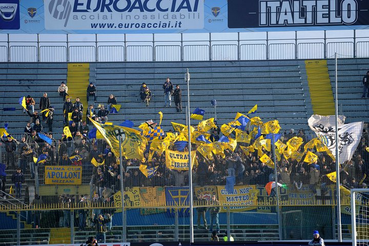 Brescia-Parma 10/11: circa 300 tifosi crociati al seguito dei Gialloblu!