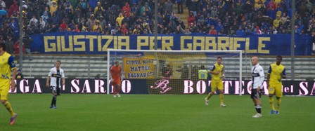 Striscione in Curva Nord: Giustizia per Gabriele