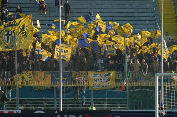 Brescia-Parma 10/11: i nostri colori al vento.