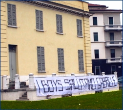 Striscione BOYS a Parma, in P.le Risorgimento (zona stadio Tardini): I BOYS salutano Gabriele