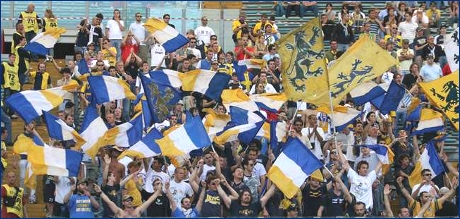 BOYS PARMA a Roma contro la Lazio. Tricolori bianchi-gialli-blu