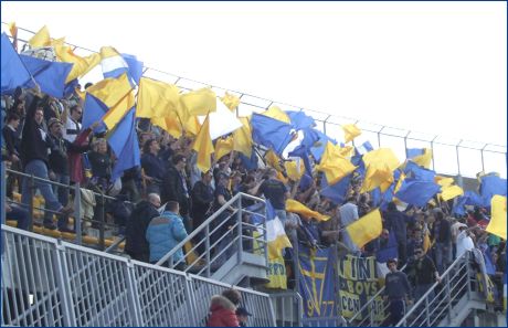 BOYS PARMA a Livorno per Livorno-PARMA. Tricolori blu-bianchi-gialli