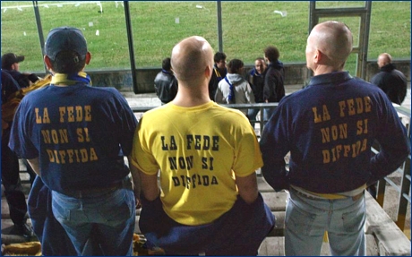 BOYS PARMA a Brescia per Brescia-PARMA. BOYS con maglietta ''La fede non si diffida''