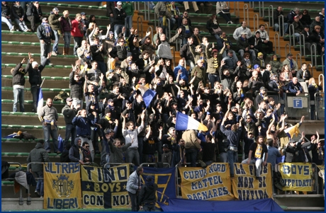Triestina-Parma 21-03-2009. BOYS PARMA 1977, foto ultras