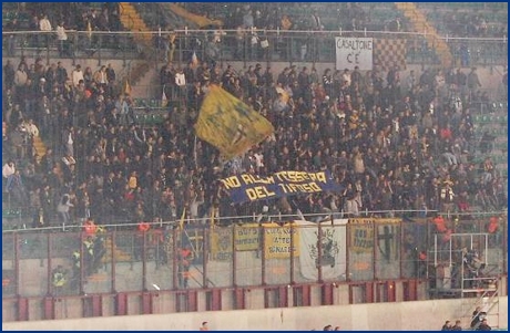 Milan-Parma 31-10-2009. BOYS PARMA 1977, foto ultras