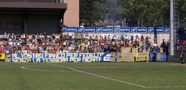 Boys Parma 1977 a Levico: striscione e stendardi Boys Parma 1977 a Levico: striscione e stendardi