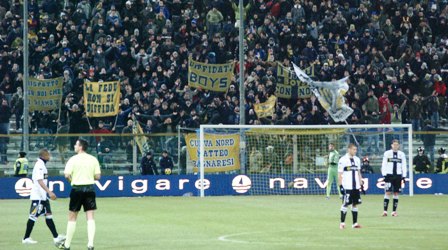 Parma-Catania: i nostri stendardi in Curva Nord.