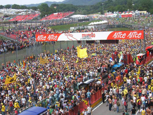 Invasione di pista al Mugello. Qualcuno la pagherà con il Daspo