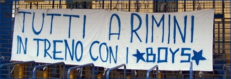 Striscione BOYS: ''Tutti a Rimini in treno con i BOYS''