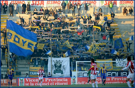 Vicenza-Parma 10-01-2009. BOYS PARMA 1977, foto ultras