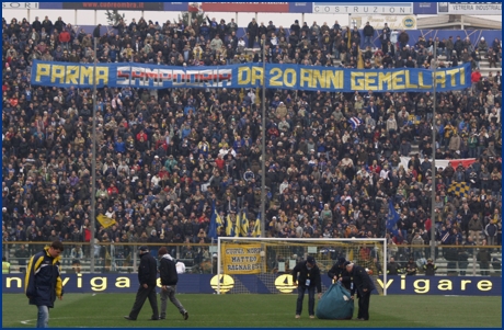 Parma-Sampdoria 28-02-2010. BOYS PARMA 1977, foto ultras