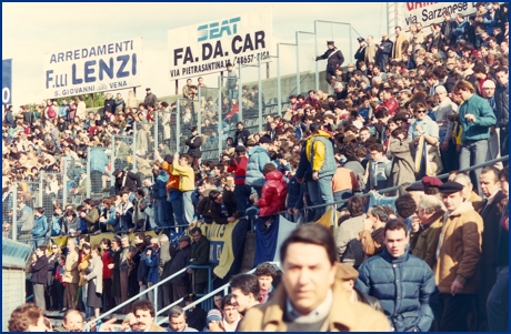 Pisa-PARMA 03-03-1985. BOYS PARMA 1977, foto ultras