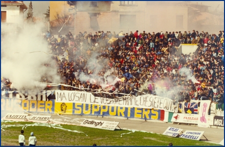 Parma-Bologna 31-03-1985. BOYS PARMA 1977, foto ultras