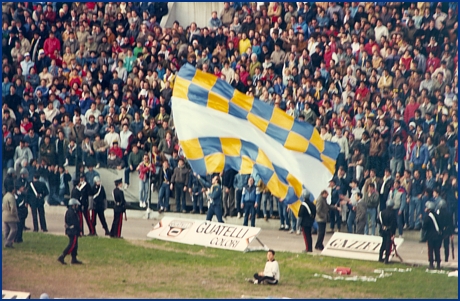 Parma-Bologna 31-03-1985. BOYS PARMA 1977, foto ultras