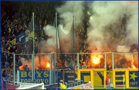 Genoa-PARMA 11-12-1994. BOYS PARMA 1977, foto Ultras